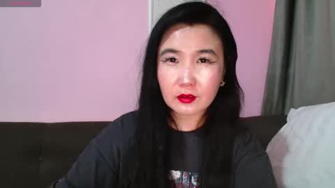 Bet Lu online show from October 18, 2025, 7:53 am