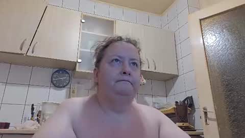 Snapshot of bethnorth chatting on July 18, 2026, 11:41 pm bethnorth online show from July 18, 2026, 11:41 pm