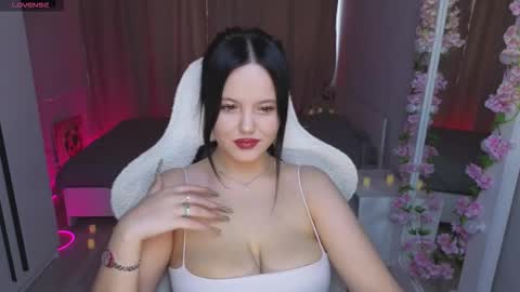 Betty online show from October 13, 2025, 1:22 pm