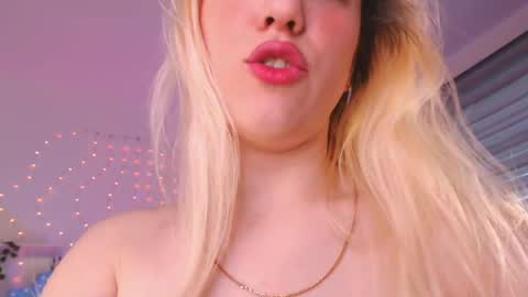 betty_murr online show from May 16, 2026, 10:36 am