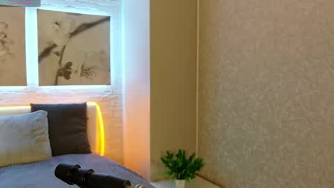 Betty online show from April 12, 2026, 8:25 pm