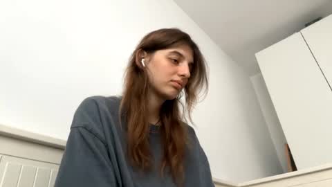 Lina online show from June 11, 2026, 4:38 pm