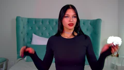 Snapshot of beverlyyork chatting on February 2, 2025, 10:39 pm Beverly online show from February 2, 2025, 10:39 pm