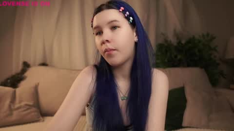 Snapshot of bezuya chatting on February 1, 2026, 2:32 am Eliz online show from February 1, 2026, 2:32 am