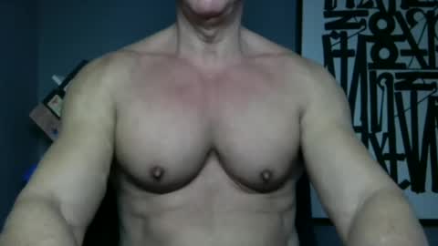 BGDKMUSCLEGUY - SELECTED BY CHATURBATE AS A TOP BROADCASTER FOR 2023 online show from April 12, 2026, 6:02 pm