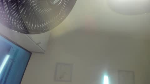 bianca_angel_ online show from April 14, 2026, 1:22 am