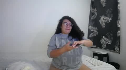 Bianca Tuesday to Sunday from 2am to 6am UTC-5 online show from April 9, 2026, 9:36 am