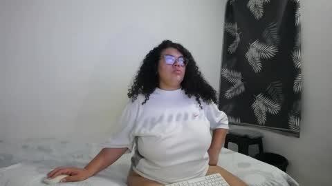 Snapshot of bianca_boobs chatting on May 20, 2026, 9:15 am Bianca Tuesday to Sunday from 2am to 6am UTC-5 online show from May 20, 2026, 9:15 am