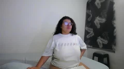 Snapshot of bianca_boobs chatting on May 29, 2026, 9:18 am Bianca Tuesday to Sunday from 2am to 6am UTC-5 online show from May 29, 2026, 9:18 am