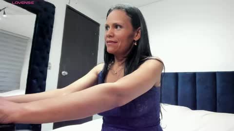 BIANCA  online show from May 22, 2026, 4:41 am