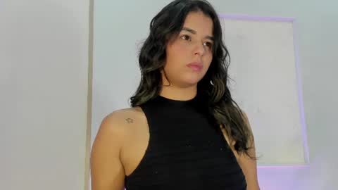 bianca_vega_ online show from June 30, 2026, 11:11 am