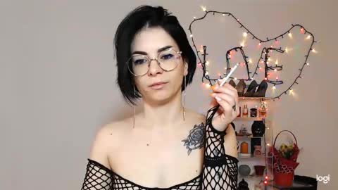 innasugarwild online show from March 19, 2026, 5:33 am