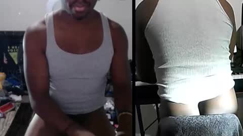 BicepsandFrot online show from October 26, 2025, 11:09 pm