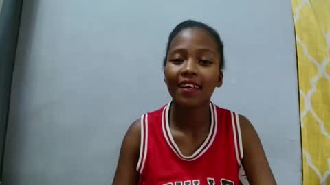 bienvenue987832 online show from April 4, 2026, 4:26 pm