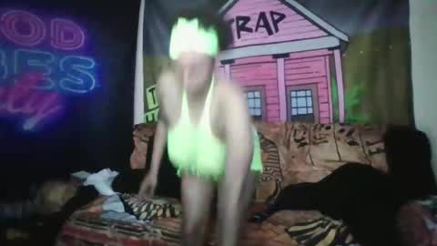 thatcoupledawg online show from March 28, 2026, 6:02 am