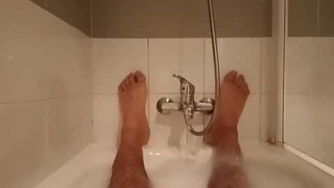 big_bearded_bear online show from March 3, 2026, 12:33 pm