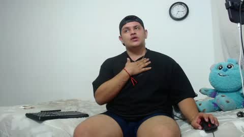 big_boyhot_ online show from July 18, 2026, 5:44 am