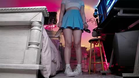 Lava online show from April 14, 2026, 7:53 pm