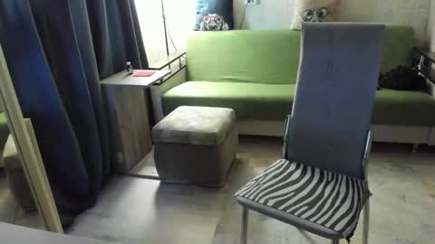 Snapshot of big_mam chatting on September 29, 2025, 2:06 am mom online show from September 29, 2025, 2:06 am