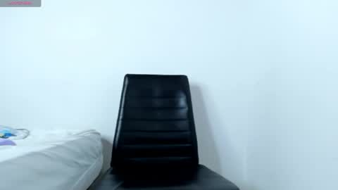 LEO online show from May 27, 2026, 2:52 am