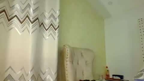 bigbaby004 online show from November 7, 2025, 7:14 pm