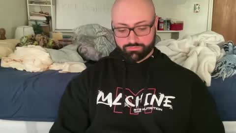 Mr. Muscle Monster online show from April 18, 2026, 8:20 pm