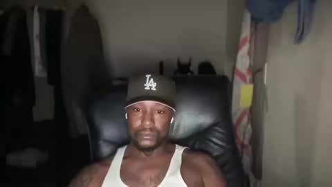 Snapshot of bigbackwoodcali chatting on October 18, 2025, 8:26 am bigbackwoodcali online show from October 18, 2025, 8:26 am