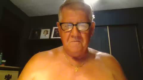 Snapshot of bigbeerdrinker1 chatting on July 3, 2026, 3:46 am bigbeerdrinker online show from July 3, 2026, 3:46 am