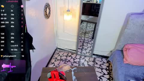 VIOLETA online show from March 8, 2026, 8:12 pm