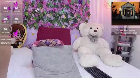 Snapshot of bigboobsrose chatting on November 4, 2025, 10:42 pm Rose online show from November 4, 2025, 10:42 pm