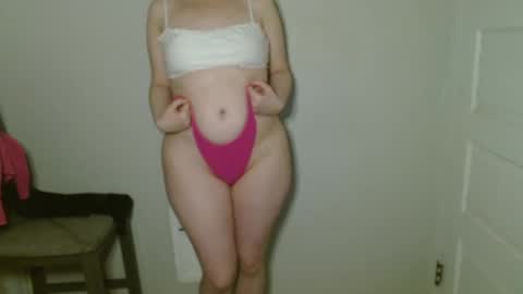 Isabella online show from November 17, 2025, 6:30 am