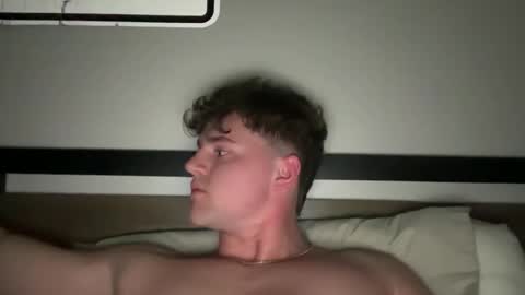 Snapshot of bigbootyburger1 chatting on February 1, 2026, 5:11 pm bigbootyburger1 online show from February 1, 2026, 5:11 pm