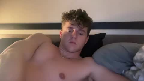 bigbootyburger1 online show from April 13, 2026, 4:51 am