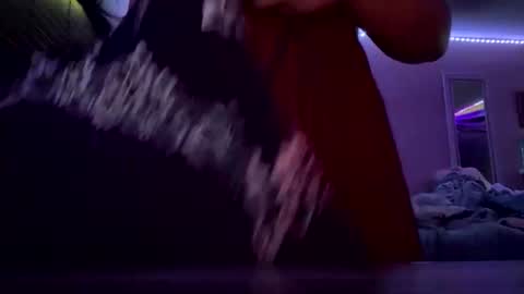 Snapshot of bigbootynyla chatting on December 2, 2025, 2:39 am bigbootynyla online show from December 2, 2025, 2:39 am