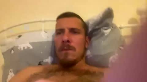 bigboy2121993267 online show from October 17, 2025, 10:34 pm