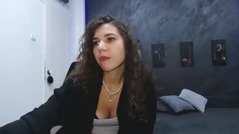 Snapshot of bigbuttjany chatting on September 29, 2025, 9:19 pm bigbuttjany online show from September 29, 2025, 9:19 pm