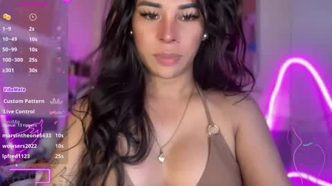 Snapshot of bigcockamanda23 chatting on October 6, 2025, 6:55 am queen amanda online show from October 6, 2025, 6:55 am