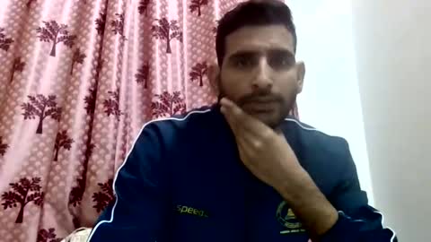 akash online show from October 6, 2025, 11:07 am