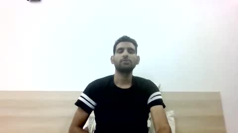 akash online show from October 16, 2025, 7:59 pm