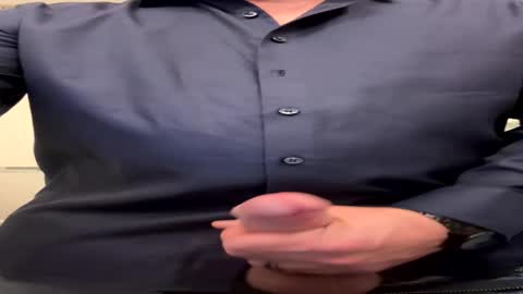 bigdick3981 online show from April 16, 2026, 11:51 pm