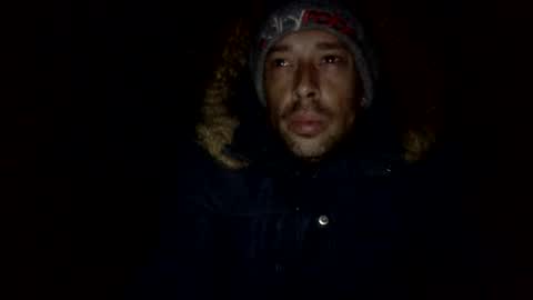 bigdickdangles472924 online show from November 16, 2025, 9:42 pm