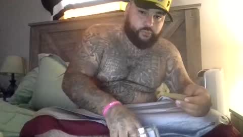 Snapshot of bigdickrican94 chatting on October 11, 2025, 4:16 pm bigdickrican94 online show from October 11, 2025, 4:16 pm