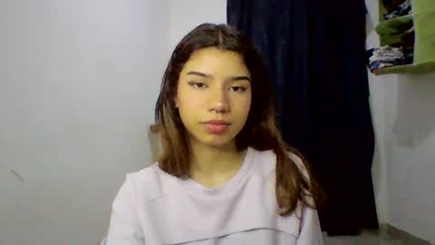 Snapshot of bigfinger125 chatting on December 29, 2024, 3:44 am Lucy and Fred online show from December 29, 2024, 3:44 am