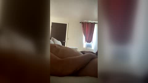 biggdickredd32 online show from April 13, 2026, 3:28 pm