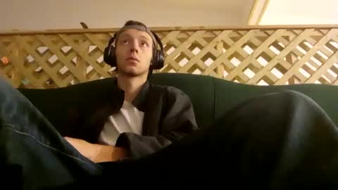 Snapshot of biggestboiiii chatting on January 26, 2025, 11:29 pm biggestboiiii online show from January 26, 2025, 11:29 pm