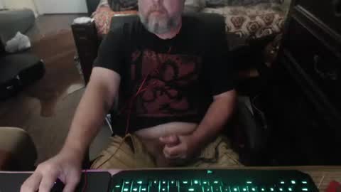 Snapshot of bighugmugg chatting on November 22, 2025, 6:40 pm bighugmugg online show from November 22, 2025, 6:40 pm