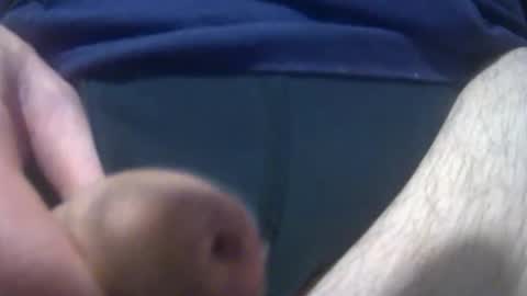 bigleonard69l online show from November 4, 2025, 3:22 pm