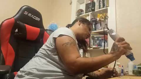 Snapshot of bigolemini chatting on February 16, 2025, 5:59 am the Mini mami online show from February 16, 2025, 5:59 am