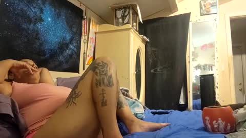 Snapshot of bigolemini chatting on February 28, 2025, 9:23 pm the Mini mami online show from February 28, 2025, 9:23 pm