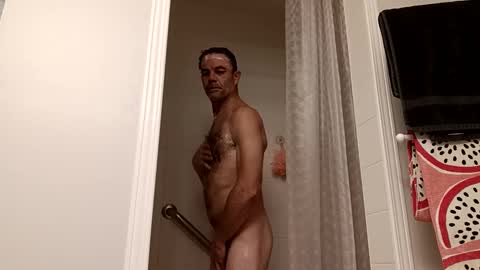 Snapshot of bigstuff674 chatting on January 29, 2025, 1:07 pm Aka hardwood online show from January 29, 2025, 1:07 pm